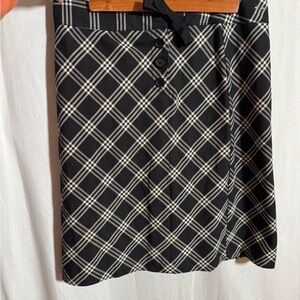 Tommy Hilfiger Black and White Plaid A-Line Skirt